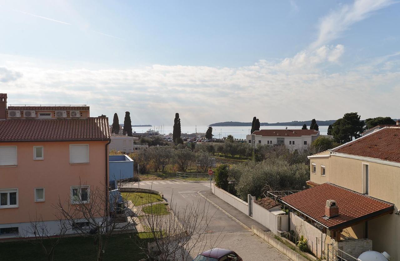 Apartments Ariana 1989 Fažana Extérieur photo